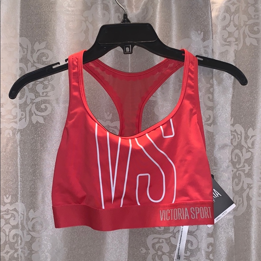 victoria’s secret pink sports bra